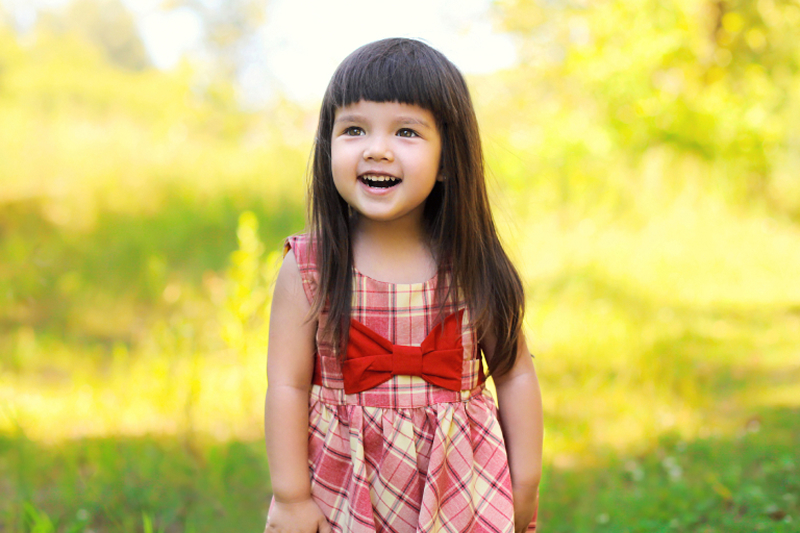 Child receiving a dental crown at Masonboro Kids Dentistry in Wilmington